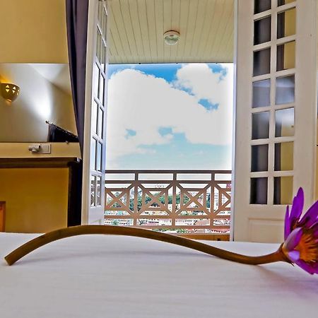 Le Lotus Bleu Otel Antananarivo Oda fotoğraf