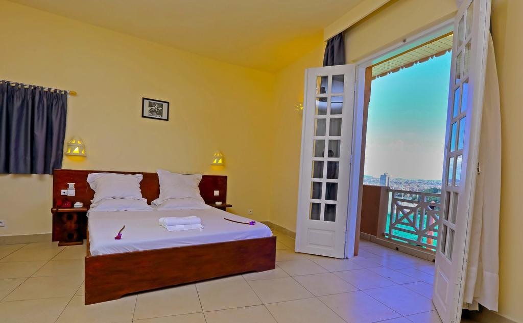 Le Lotus Bleu Otel Antananarivo Oda fotoğraf