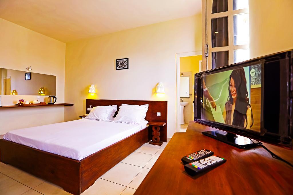 Le Lotus Bleu Otel Antananarivo Oda fotoğraf