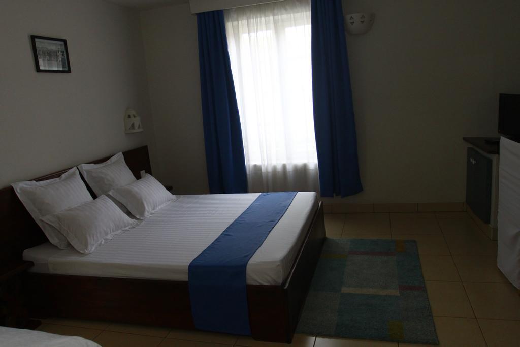 Le Lotus Bleu Otel Antananarivo Dış mekan fotoğraf