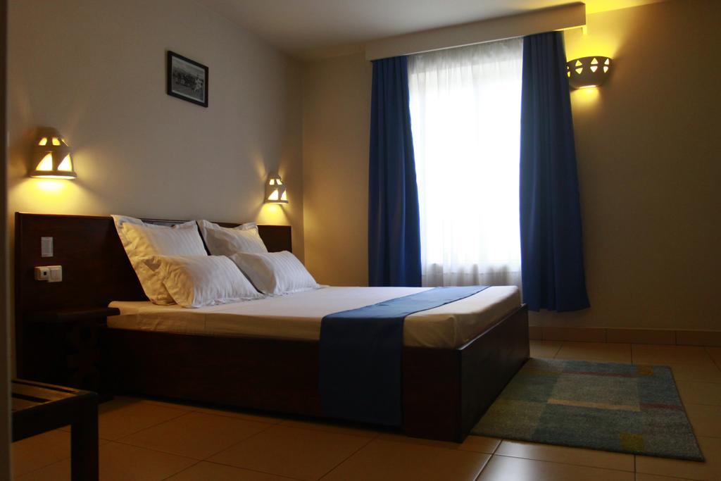 Le Lotus Bleu Otel Antananarivo Dış mekan fotoğraf