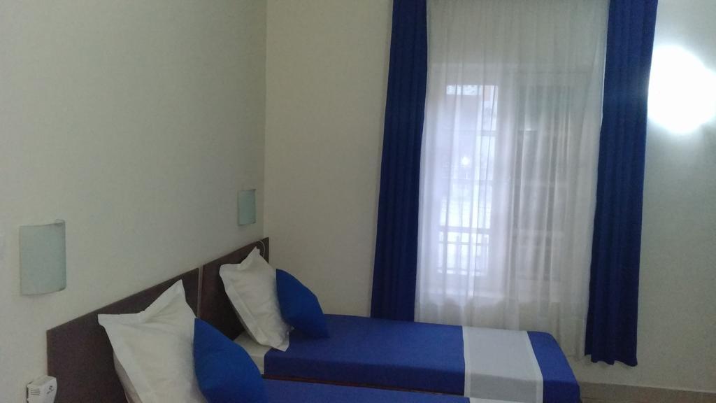 Le Lotus Bleu Otel Antananarivo Dış mekan fotoğraf